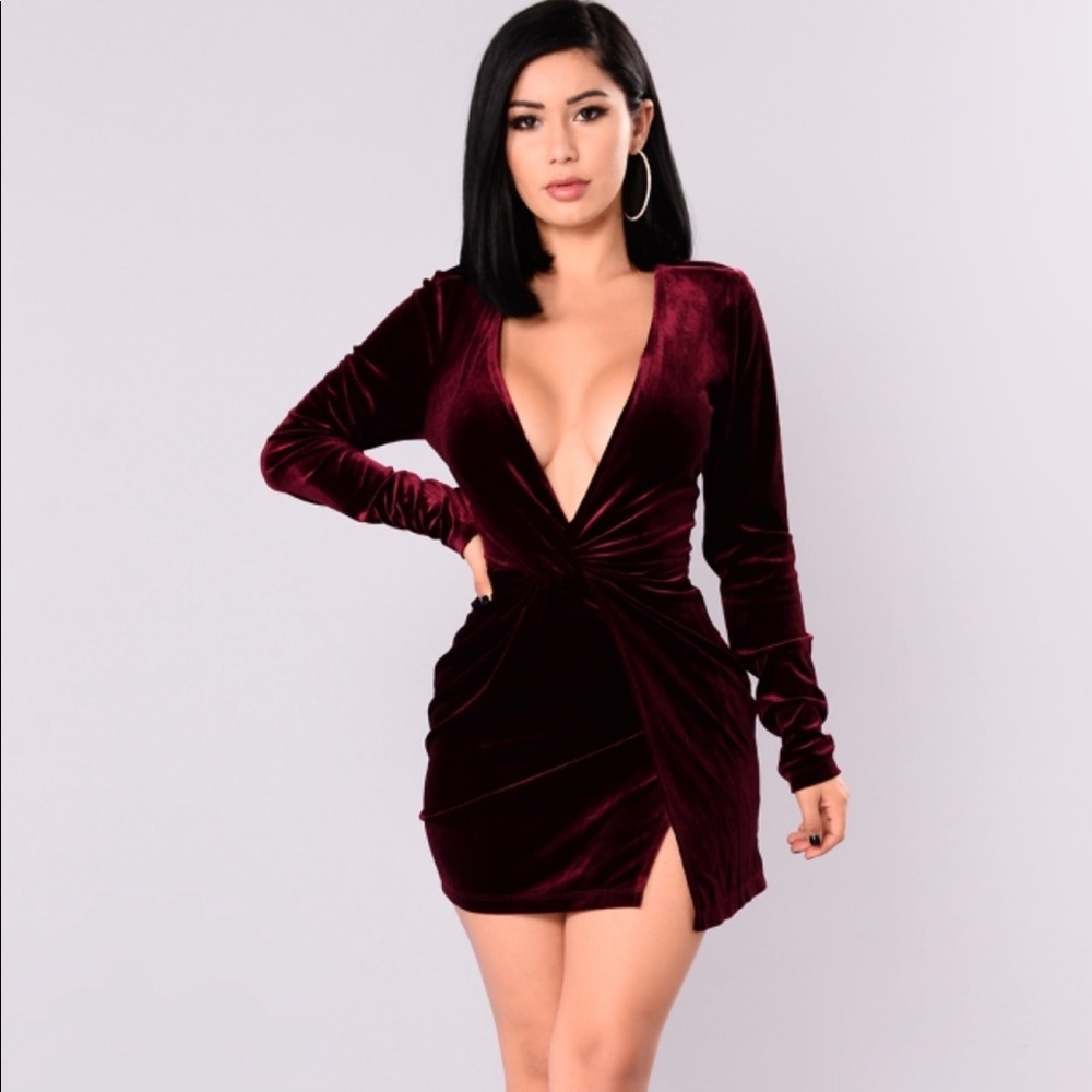 Knot velvet dress